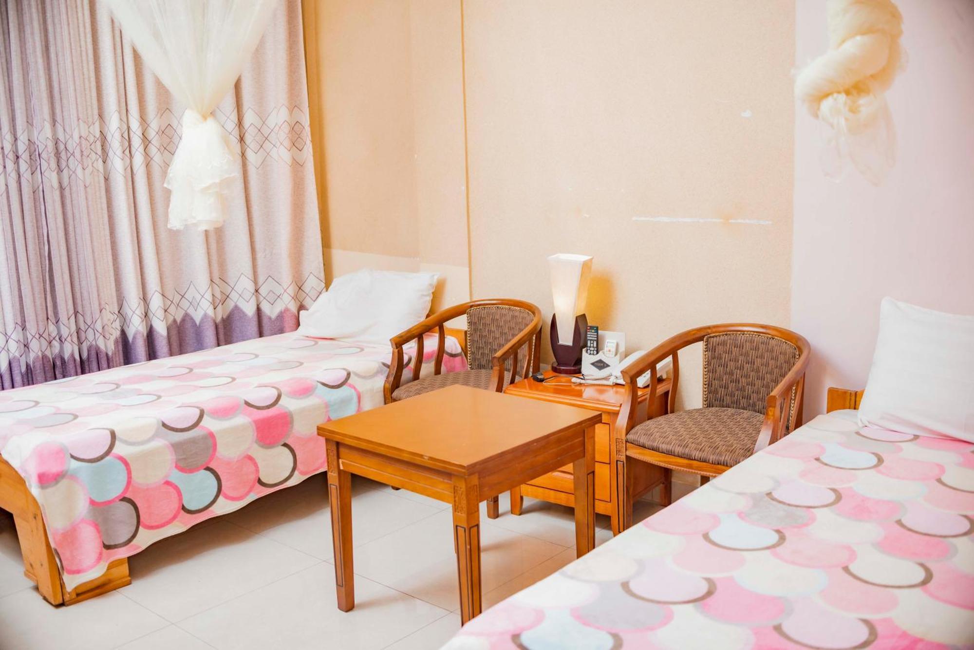 Tigers'S Apartment Hotel Bujumbura Exteriér fotografie